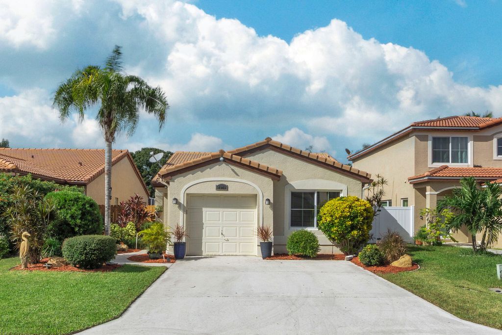 4249 NW 1st Drive, Deerfield Beach, FL 33442