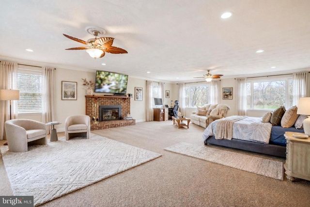 7290 SOUTHERN MARYLAND BLVD, Owings, MD 20736