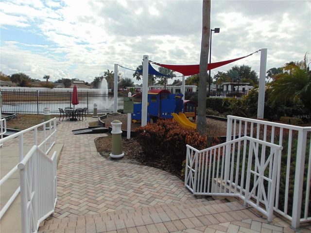 11532 HAMMOCKS GLADE DRIVE, Riverview, FL 33569