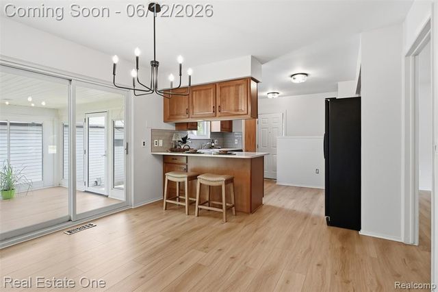 9649 Beech Daly Road, Redford, MI 48239