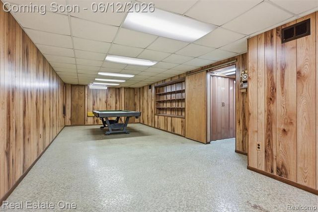 9649 Beech Daly Road, Redford, MI 48239