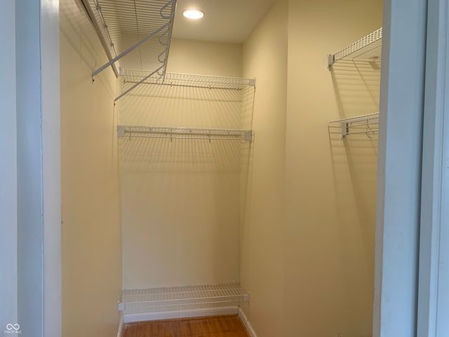 1422 Hunter Place, Columbus, IN 47203