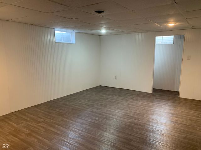 1422 Hunter Place, Columbus, IN 47203