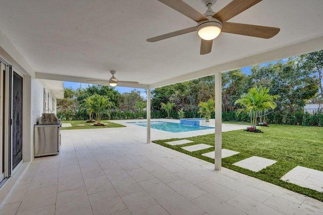 200 NW 2nd Street, Delray Beach, FL 33444