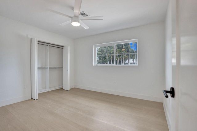 200 NW 2nd Street, Delray Beach, FL 33444