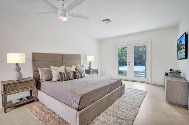 200 NW 2nd Street, Delray Beach, FL 33444