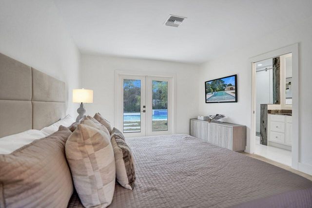 200 NW 2nd Street, Delray Beach, FL 33444