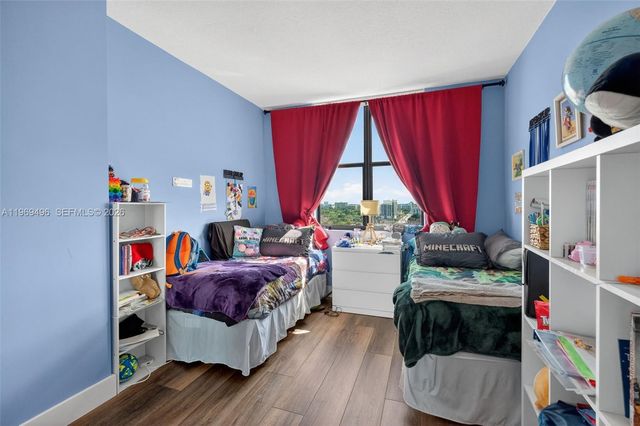 888 S Douglas Rd 1204, Coral Gables, FL 33134