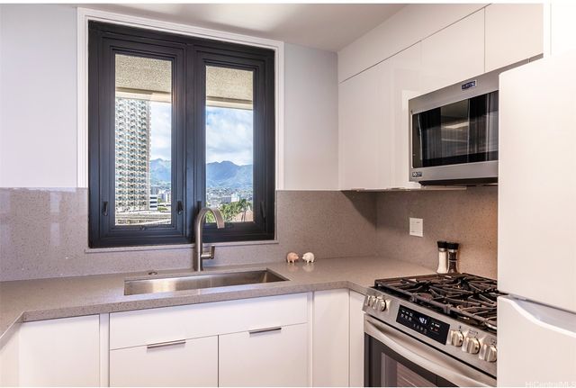 1600 Ala Moana Boulevard 1004, Honolulu, HI 96815
