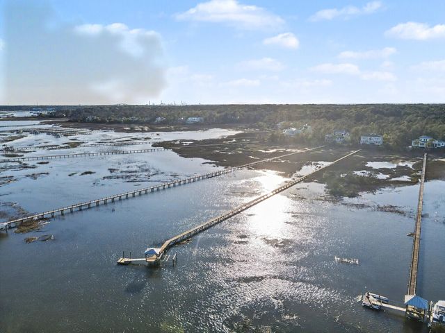 547 Little Barley Lane, Charleston, SC 29492