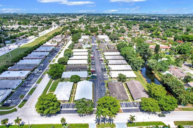 6953 SW 7th Street, Margate, FL 33068