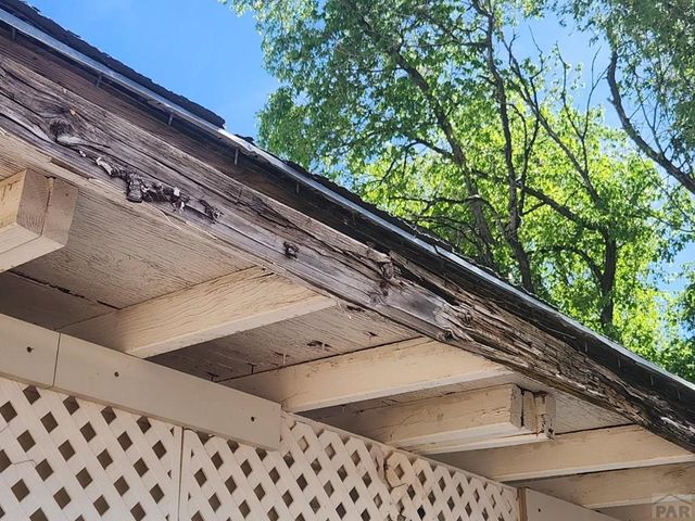 356 E Walton Dr, Pueblo, CO 81007