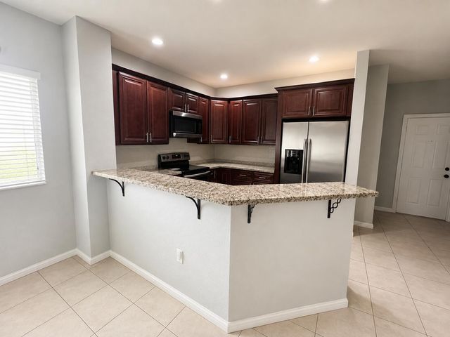 8851 N ISLES Circle, Tamarac, FL 33321