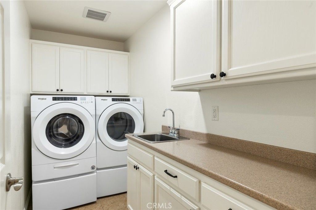 Image 27 of property listing at 596 Desiree Lane, Chico, CA 95973