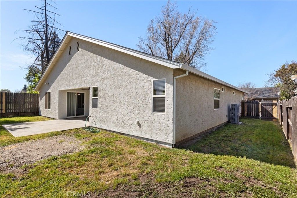 Image 32 of property listing at 596 Desiree Lane, Chico, CA 95973