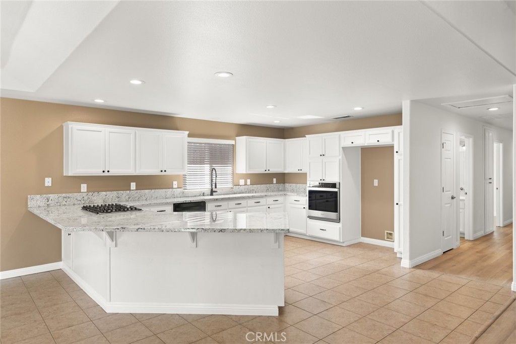 Image 9 of property listing at 596 Desiree Lane, Chico, CA 95973