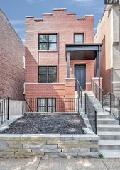 1045 S Taylor Avenue, St Louis, MO 63110