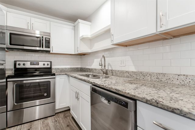 5722 Gaston Avenue D, Dallas, TX 75214