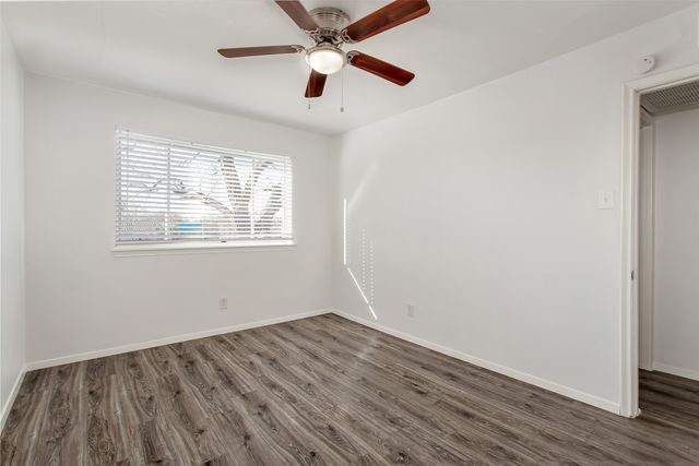 5722 Gaston Avenue D, Dallas, TX 75214