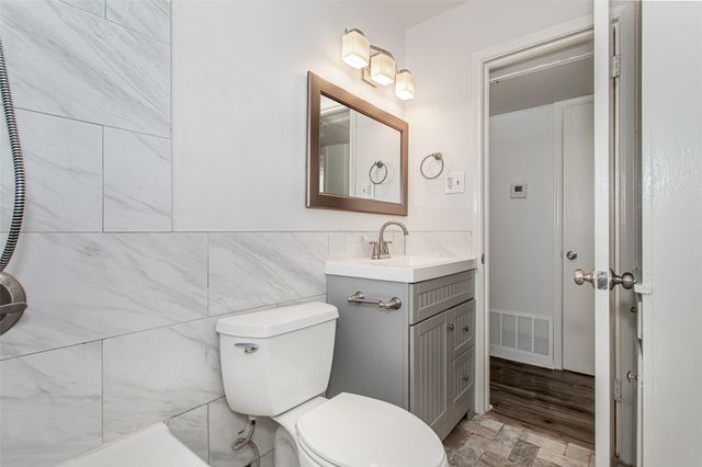 5722 Gaston Avenue D, Dallas, TX 75214