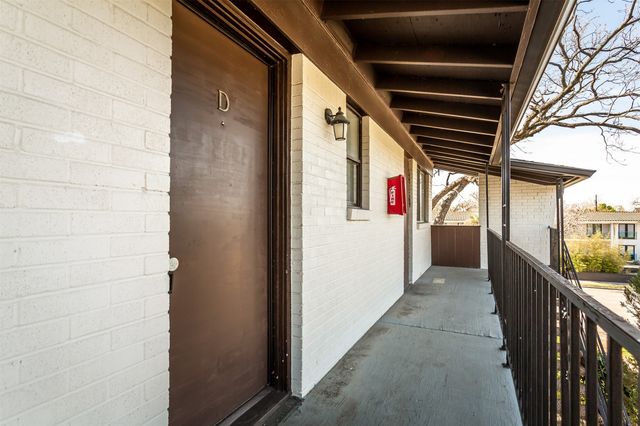 5722 Gaston Avenue D, Dallas, TX 75214