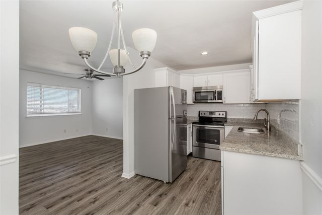 5722 Gaston Avenue D, Dallas, TX 75214