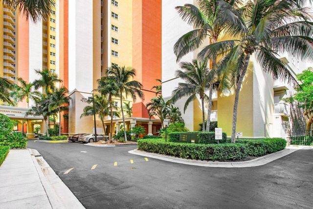 2640 Lake Shore Drive 2609, Riviera Beach, FL 33404