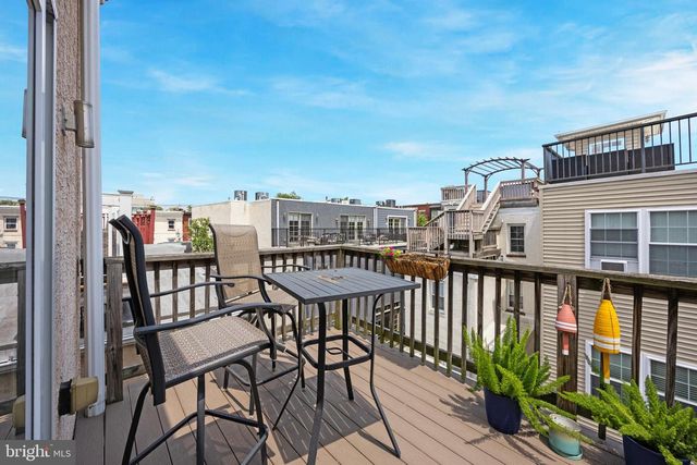 827 CORINTHIAN AVE, Philadelphia, PA 19130