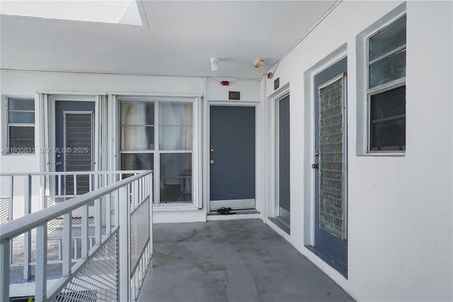 1340 Lincoln Rd 807, Miami Beach, FL 33139