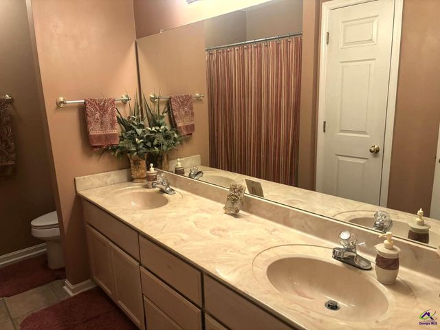 107 Deerwood Drive, Warner Robins, GA 31088