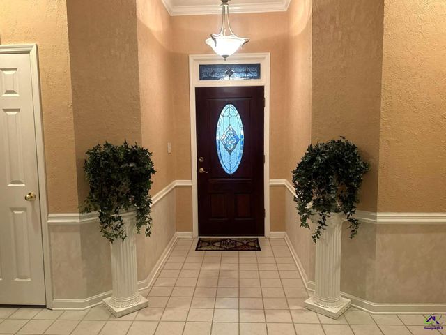 107 Deerwood Drive, Warner Robins, GA 31088