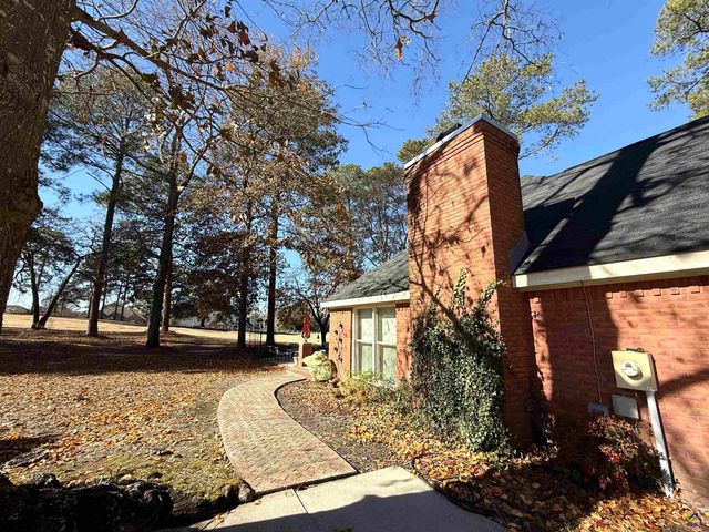 107 Deerwood Drive, Warner Robins, GA 31088