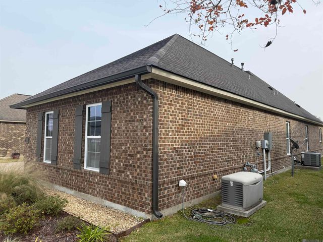 59835 Avery James Dr, Plaquemine, LA 70764