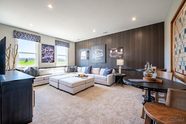 7000 Quellin Boulevard, Hamilton Twp, OH 45039