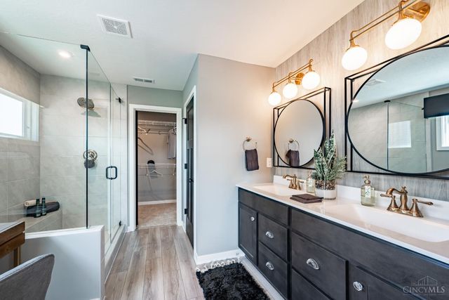 7000 Quellin Boulevard, Hamilton Twp, OH 45039