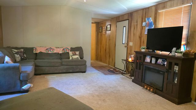 204 Bentwood DR, Blue Ridge, VA 24064