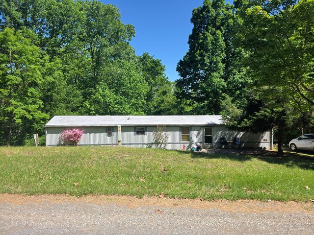 204 Bentwood DR, Blue Ridge, VA 24064
