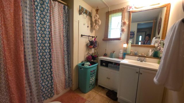 204 Bentwood DR, Blue Ridge, VA 24064