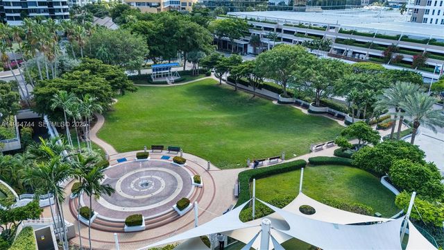 900 Brickell Key Blvd 1403, Miami, FL 33131