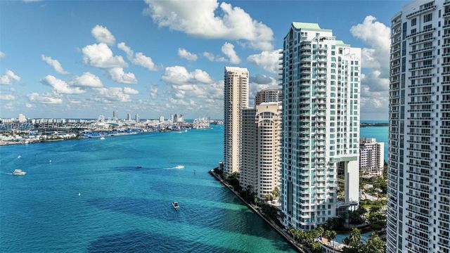 900 Brickell Key Blvd 1403, Miami, FL 33131