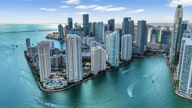 900 Brickell Key Blvd 1403, Miami, FL 33131