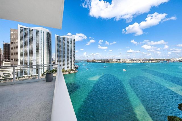900 Brickell Key Blvd 1403, Miami, FL 33131