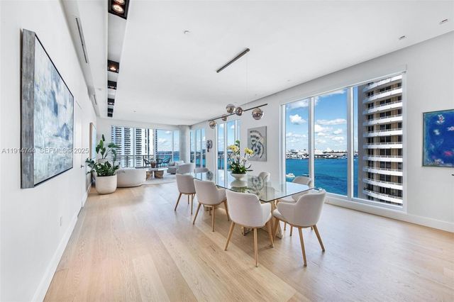 900 Brickell Key Blvd 1403, Miami, FL 33131