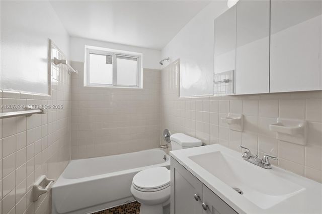 1989 N Glades Drive 6, North Miami Beach, FL 33162