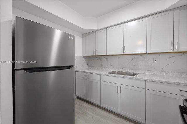 1989 N Glades Drive 6, North Miami Beach, FL 33162