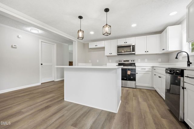 102 Pineview Drive, Louisburg, NC 27549