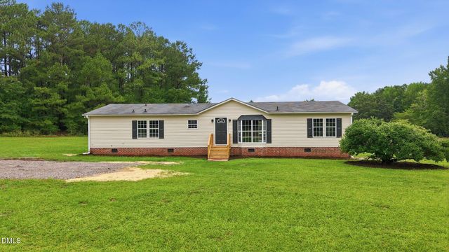 102 Pineview Drive, Louisburg, NC 27549