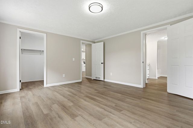 102 Pineview Drive, Louisburg, NC 27549