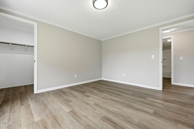 102 Pineview Drive, Louisburg, NC 27549