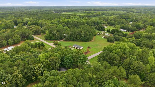 102 Pineview Drive, Louisburg, NC 27549